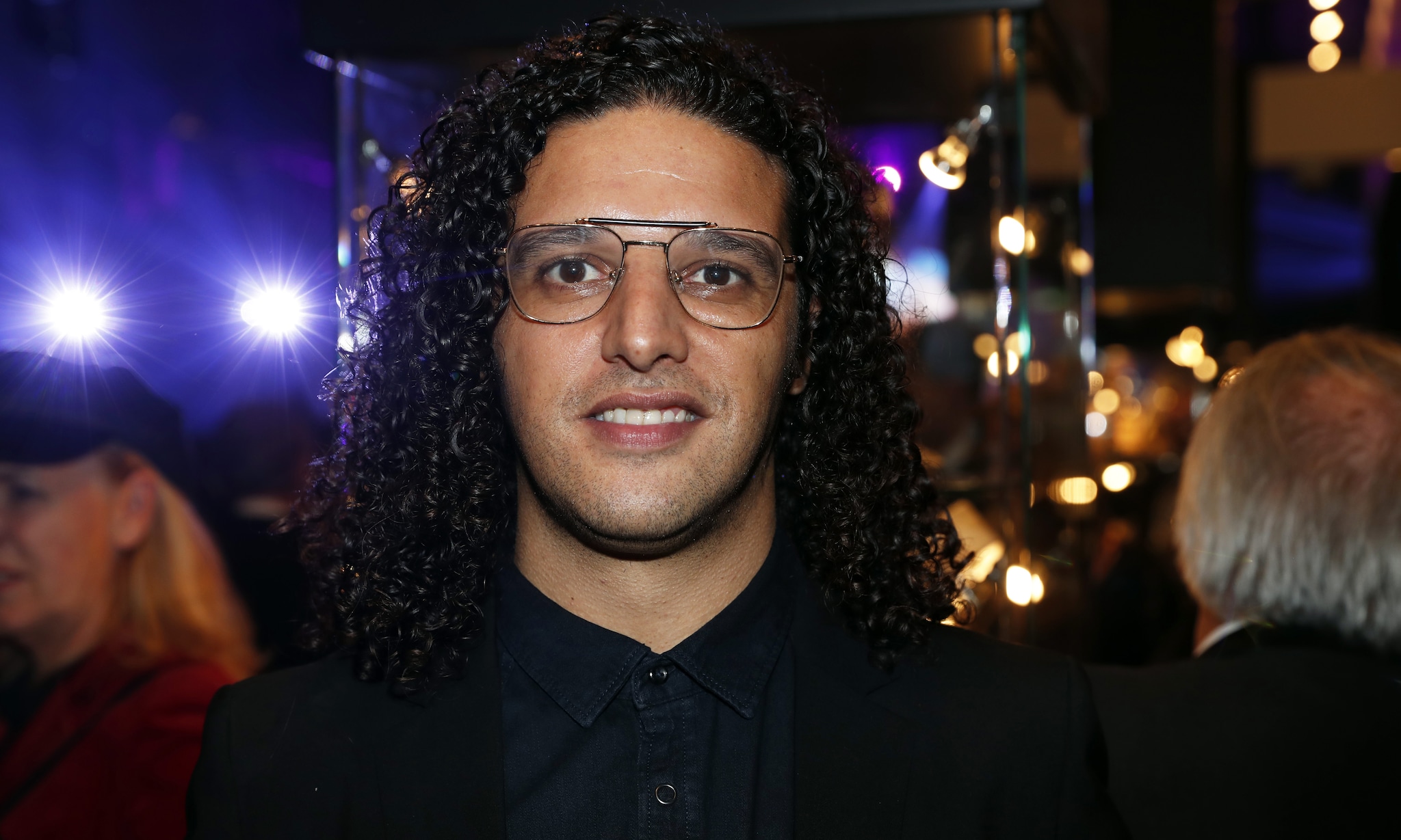 Ali B haalt nieuwe clip offline na aanslagen