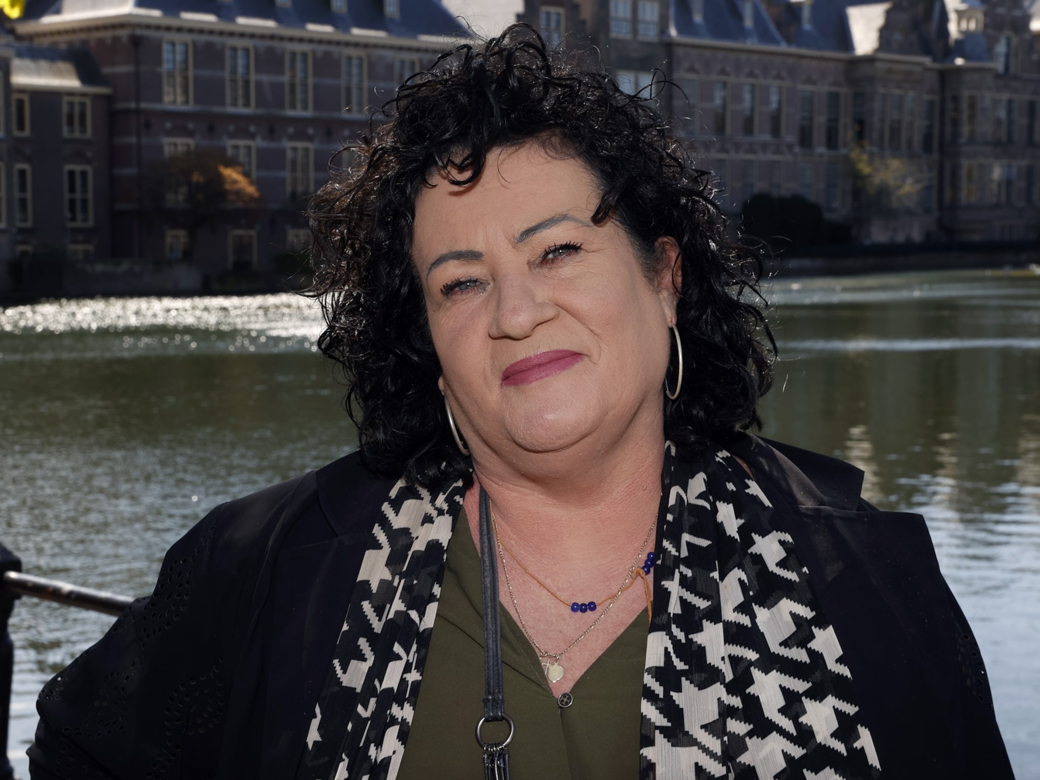 Caroline van der Plas vervult laatste wens van haar moeder