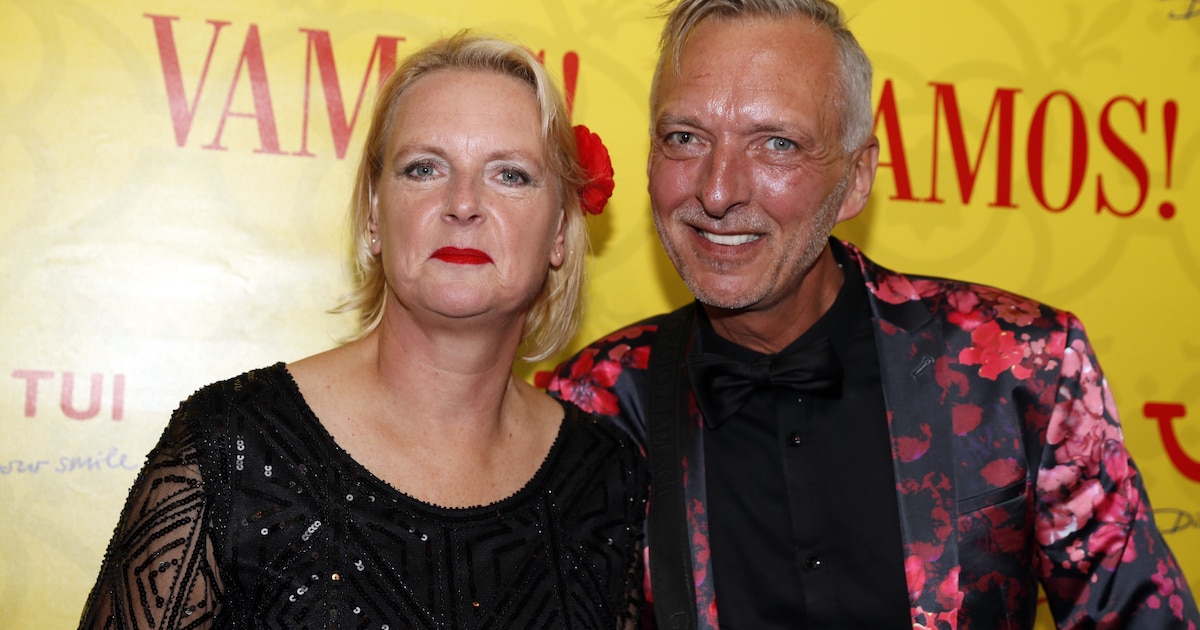 Kijkers lachen zich rot om rijgedrag van Martien in Chateau Meiland ...