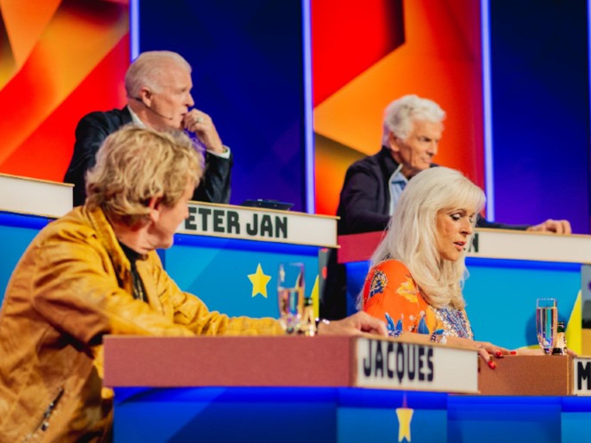 Van kindervriend tot showmaster: Peter Jan Rens door de jaren heen