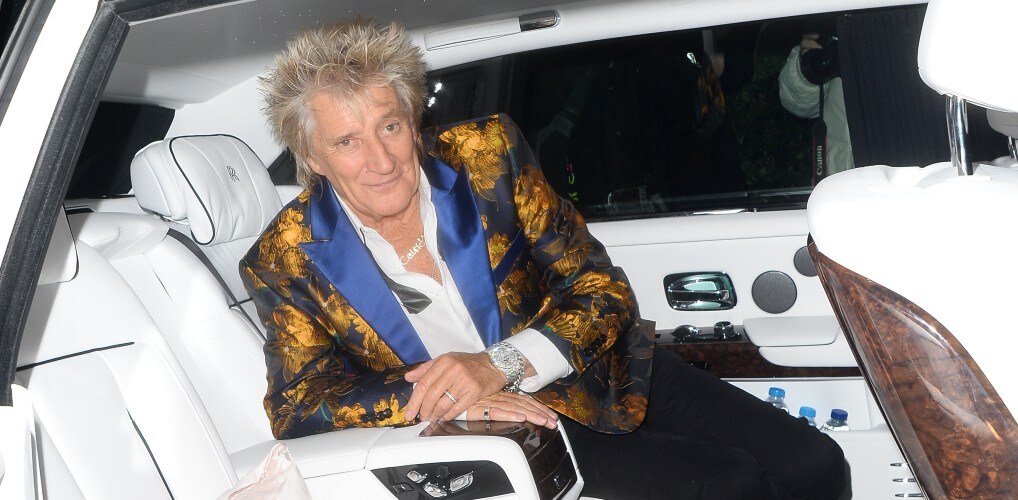 Rod Stewart grapt over affaire tussen vrouw en prins Charles