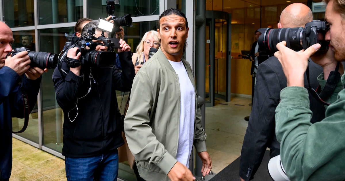 Zien: Ali B aangekomen bij rechtbank voor zedenzaak