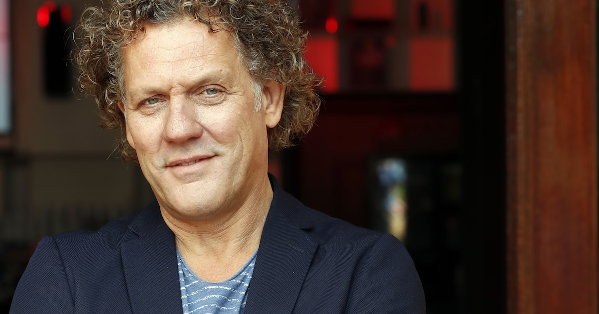 Kees van der Spek blikt met jeugdfoto terug op de 'goeie ouwe tijd': 'Een bizar beeld'