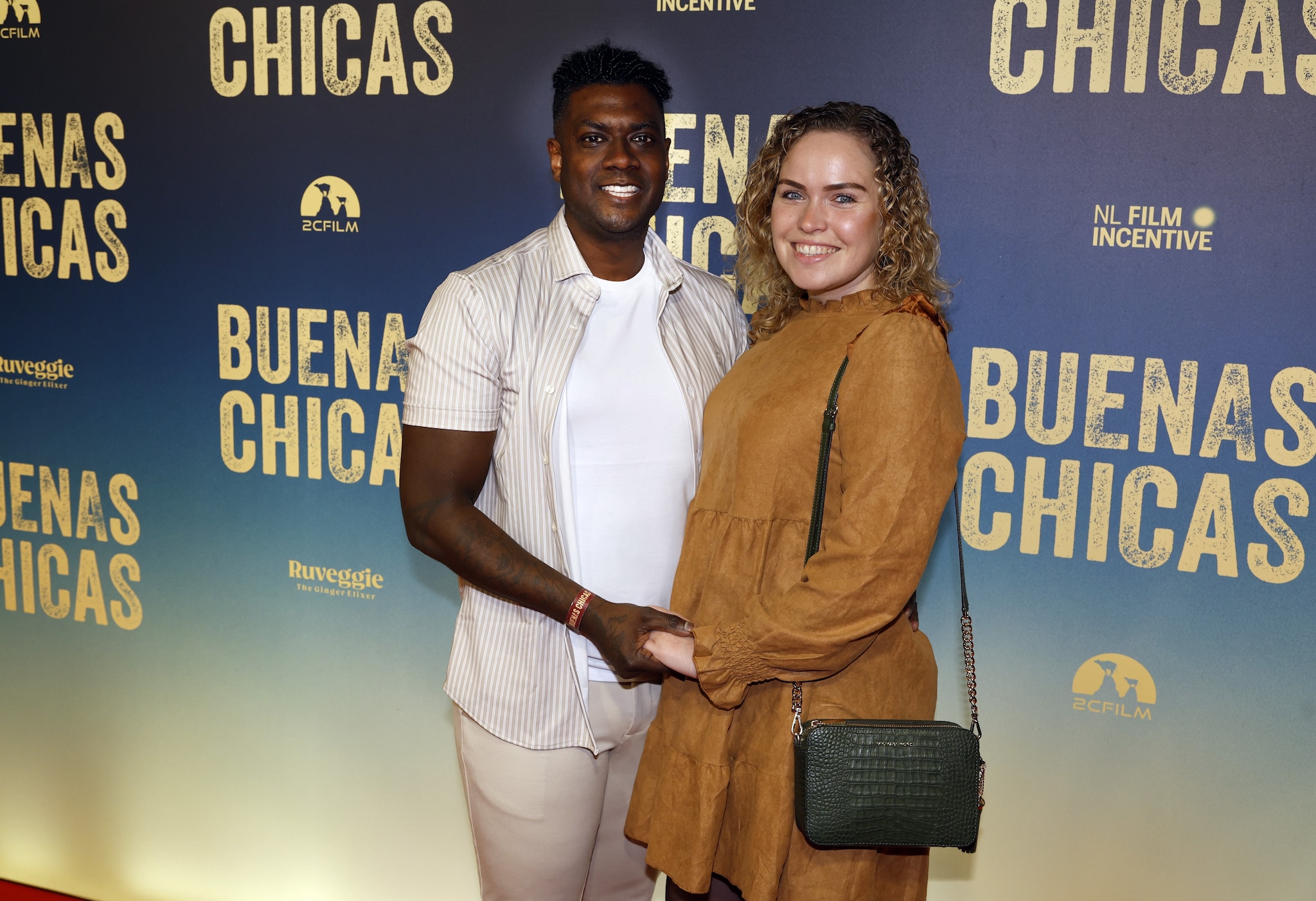 Married at First Sight-Rowan en Astleigh laten eenmalig gezicht van dochter  zien