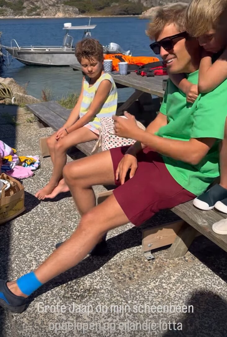 Jaap Reesema raakt gewond tijdens vakantie: ‘Viel bijna flauw’
