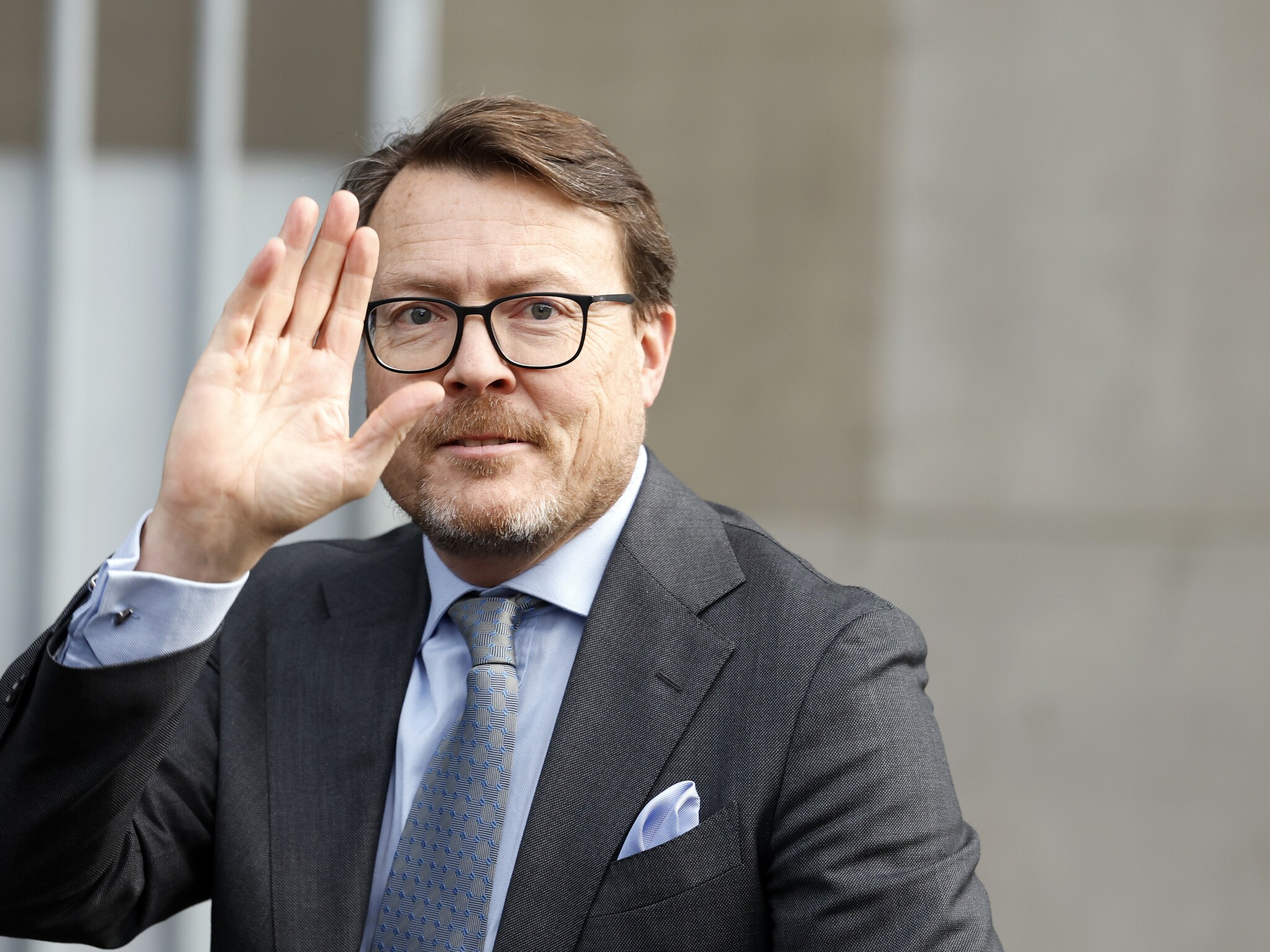 Hij Wilde W l Maar Prins Constantijn Mag Niet Het Leger In