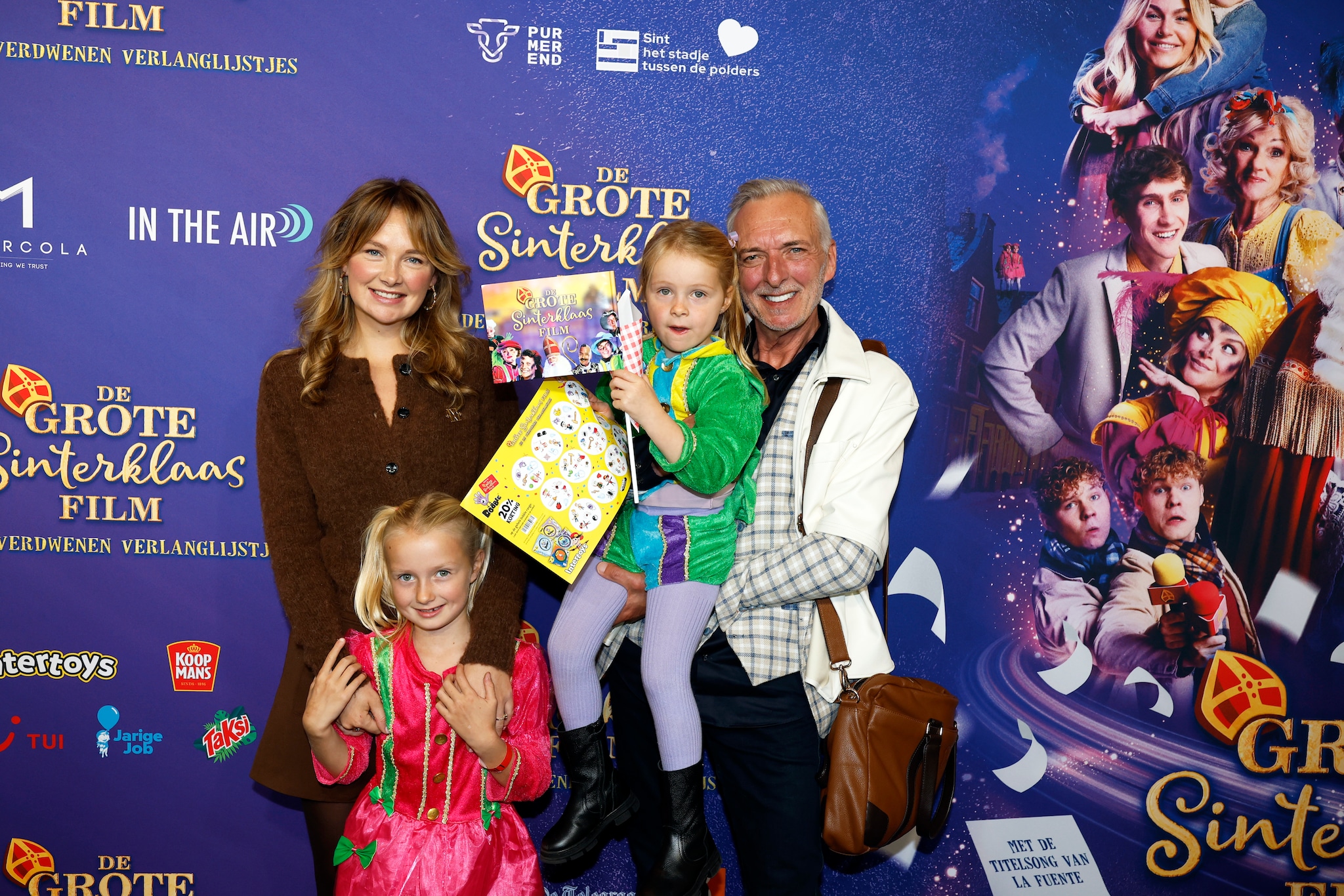 Martien Meiland kwam met dochter Maxime Meiland en haar dochters Claire en Vivé Edwin Smulders