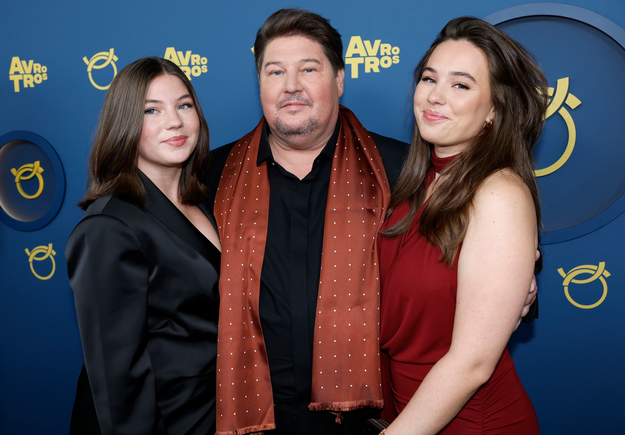 Martijn Krabbé met dochters Michelle Krabbé en Jasmijn Krabbé