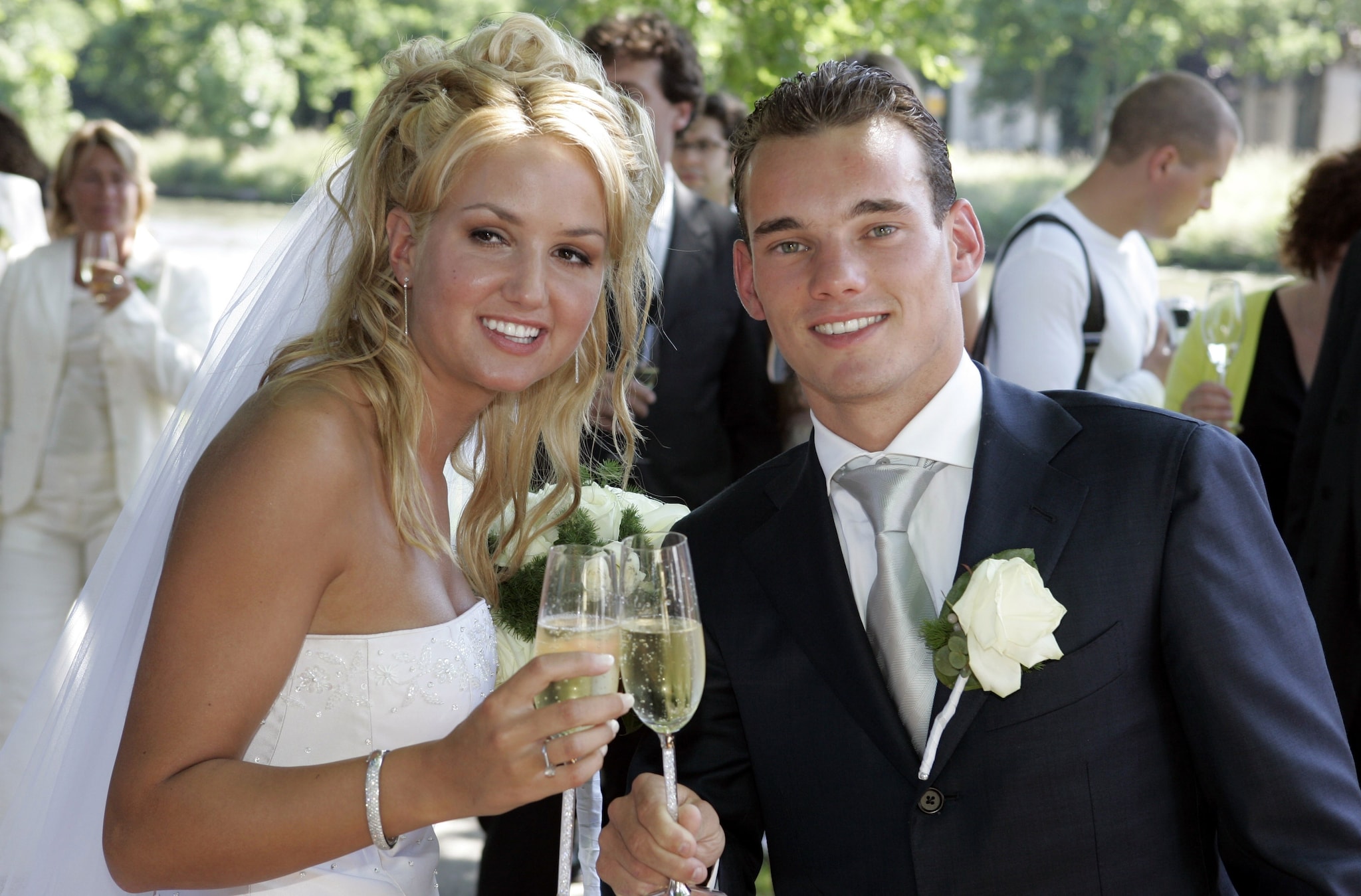 Zo zag oud-voetbalster Wesley Sneijder er vroeger uit (met haar!)