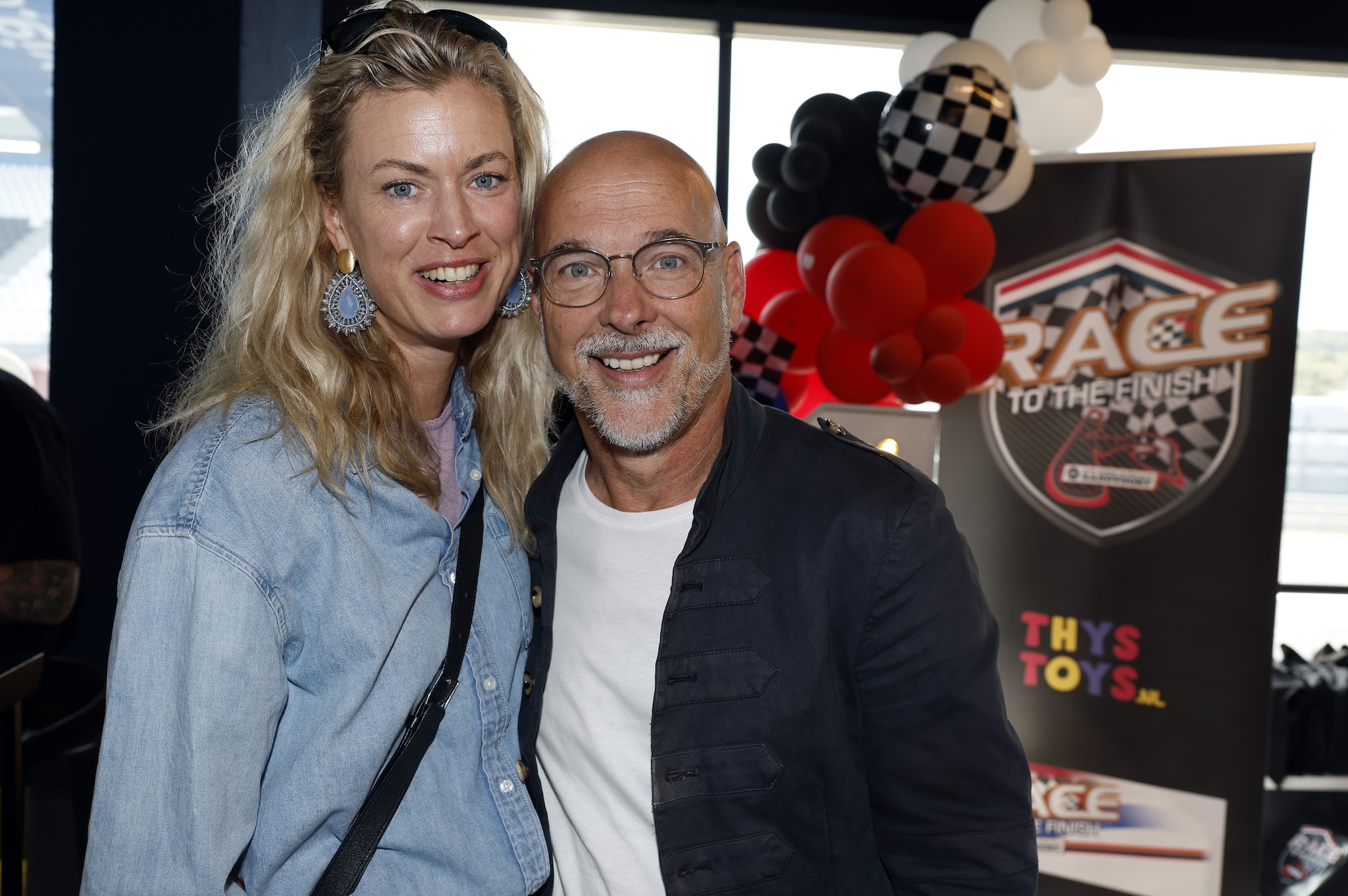 Rob Kamphues in het geheim getrouwd met geliefde Kristi
